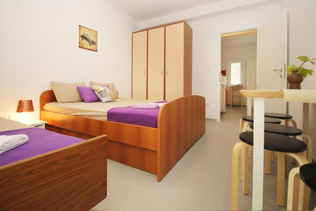 Stanicicke Apartments Baška Voda Dış mekan fotoğraf