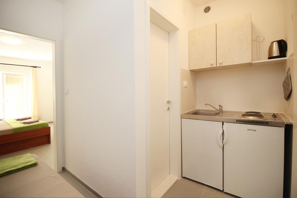 Stanicicke Apartments Baška Voda Dış mekan fotoğraf