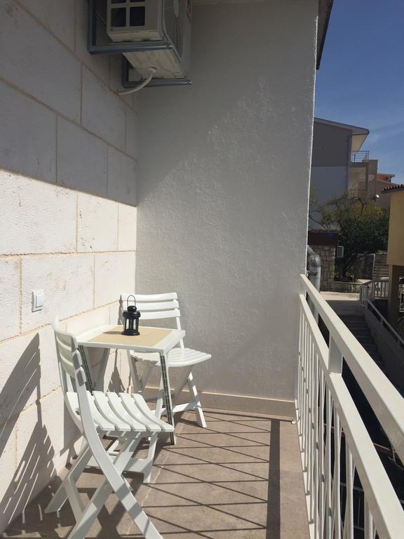 Stanicicke Apartments Baška Voda Dış mekan fotoğraf