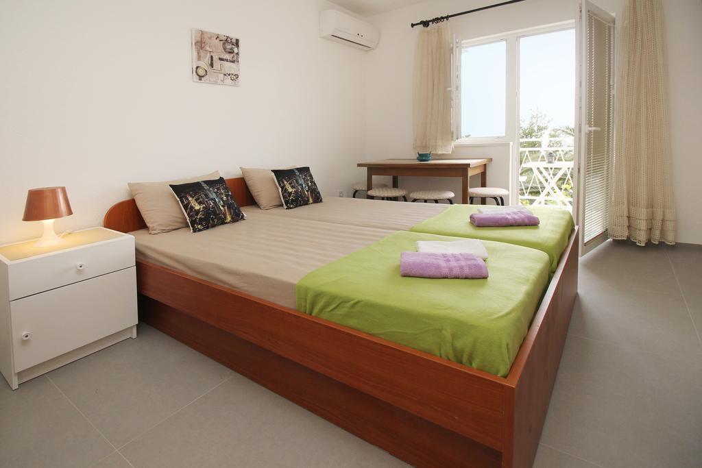 Stanicicke Apartments Baška Voda Dış mekan fotoğraf